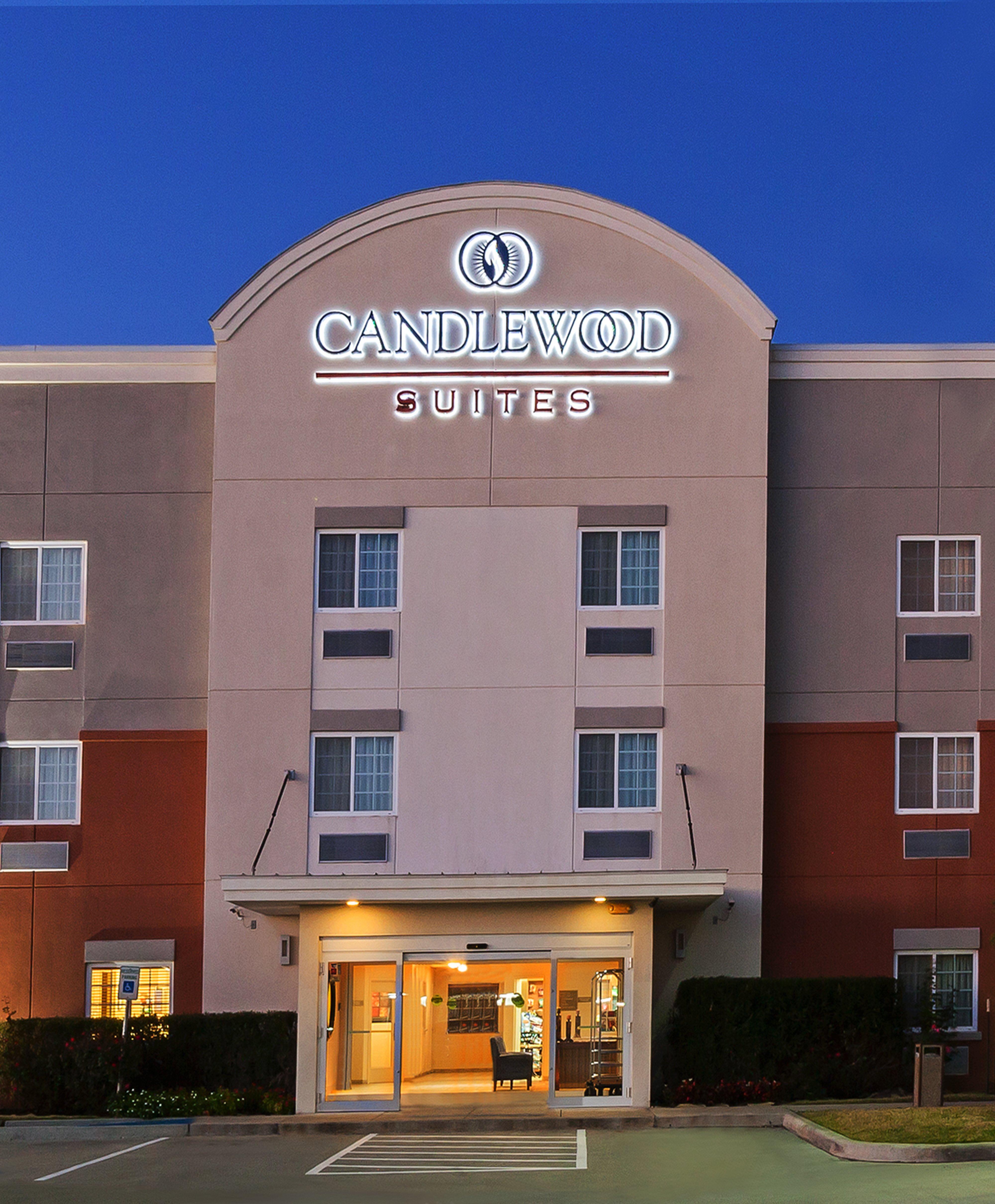 Candlewood Suites Pearland By Ihg Exterior foto